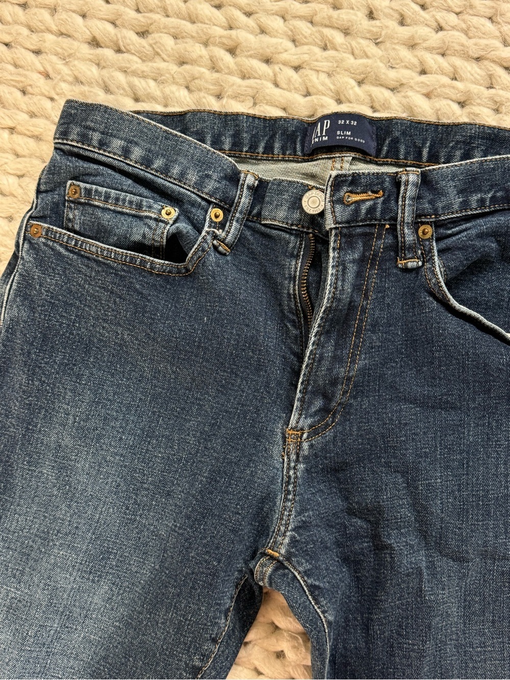 GAP men’s Dark Blue Denim Slim Jeans - Picture 2 of 7
